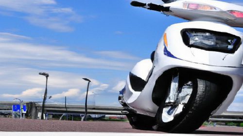 Piaggio mp3 500 – ile wynosi prędkość maksymalna?